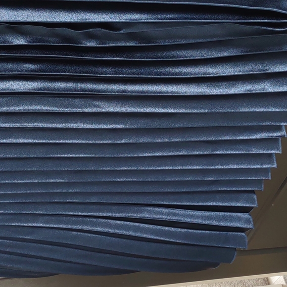 Pleated skirt XXL nwt - Picture 6 of 10